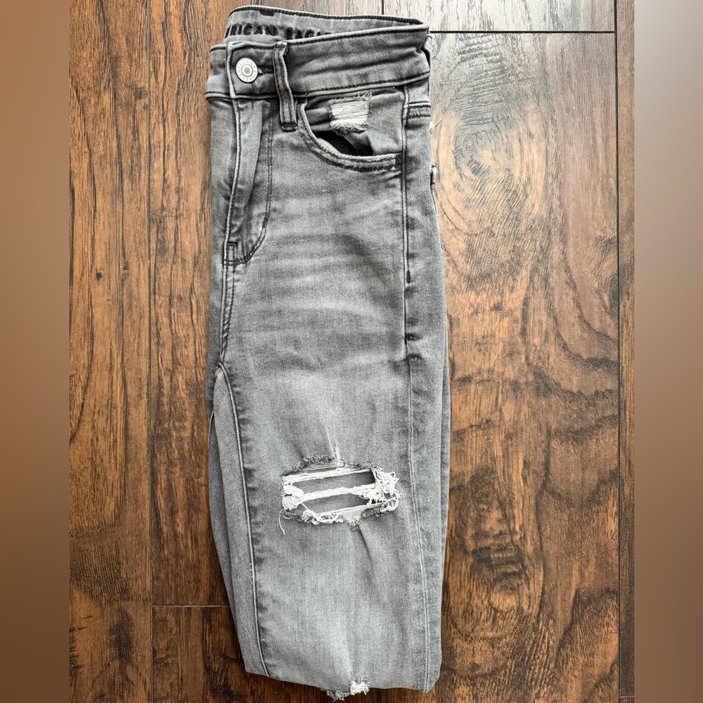 American Eagle Super Hi-Rise Jegging